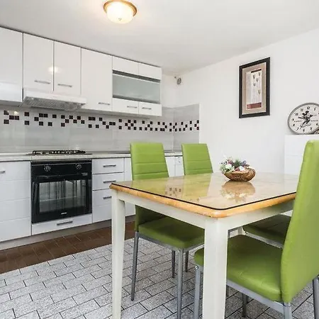 Apartmani L&Z Petrcane Exterior photo
