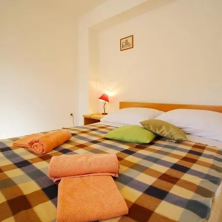Apartmani L&Z Petrcane Exterior photo
